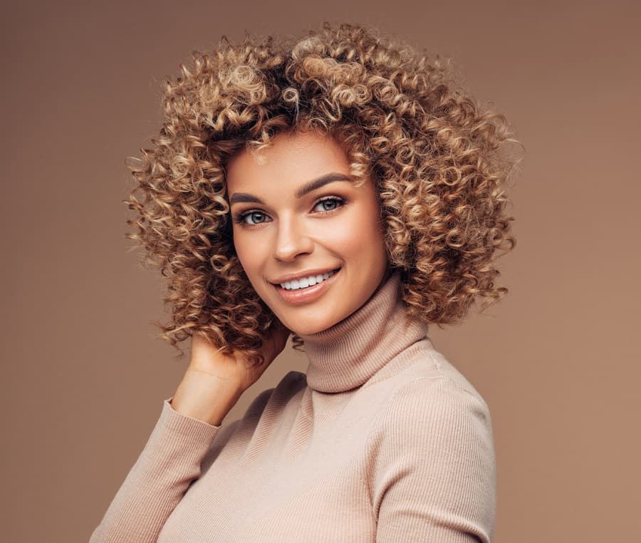 curly hair color for winter
