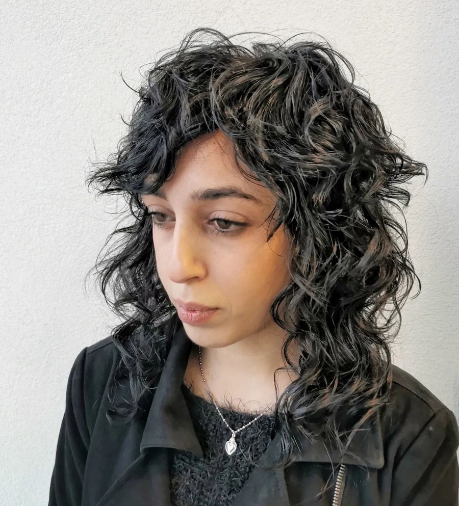 wolf cut for curly hair
