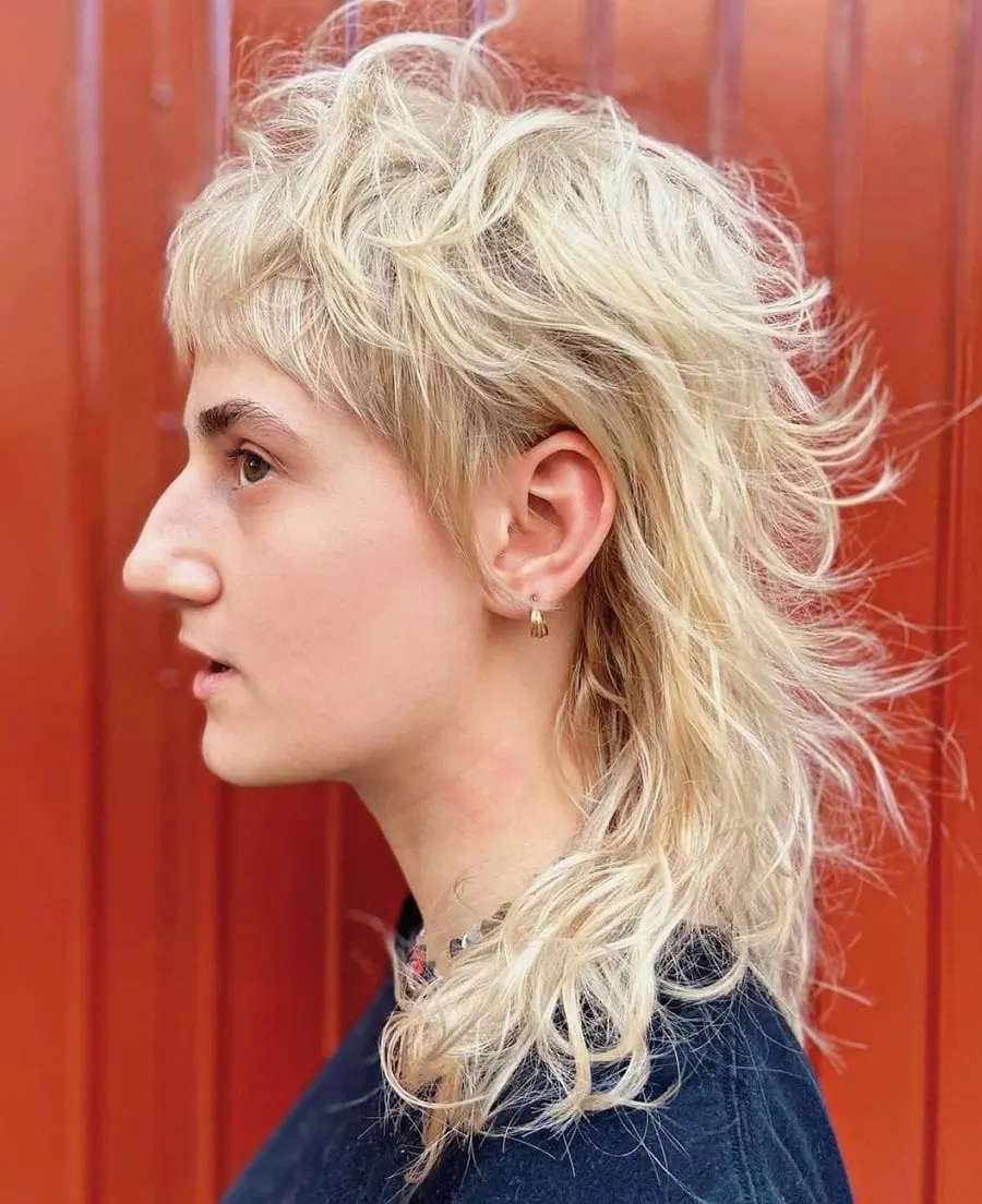 wolf mullet for blonde hair