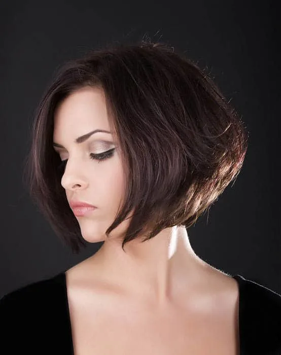 chin length bob for thick hair