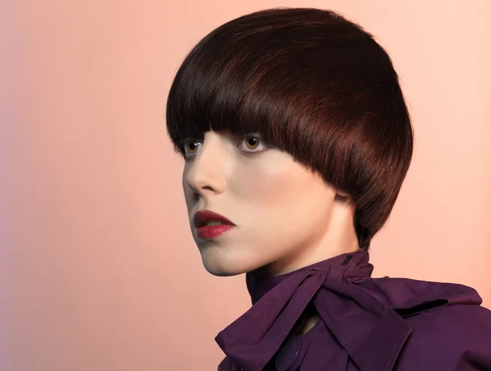 women's bowl cut